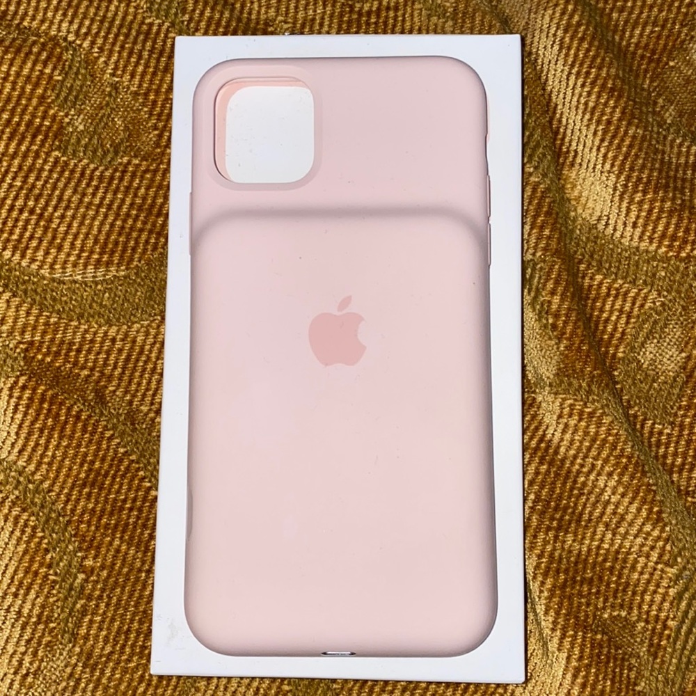 iPhone 11 Pro Max Smart Battery Case